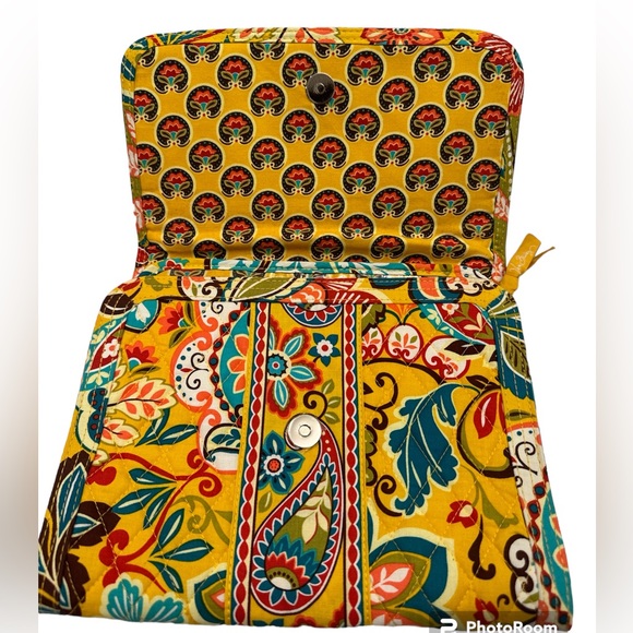 Vera Bradley Travel Organizer - Picture 4 of 4